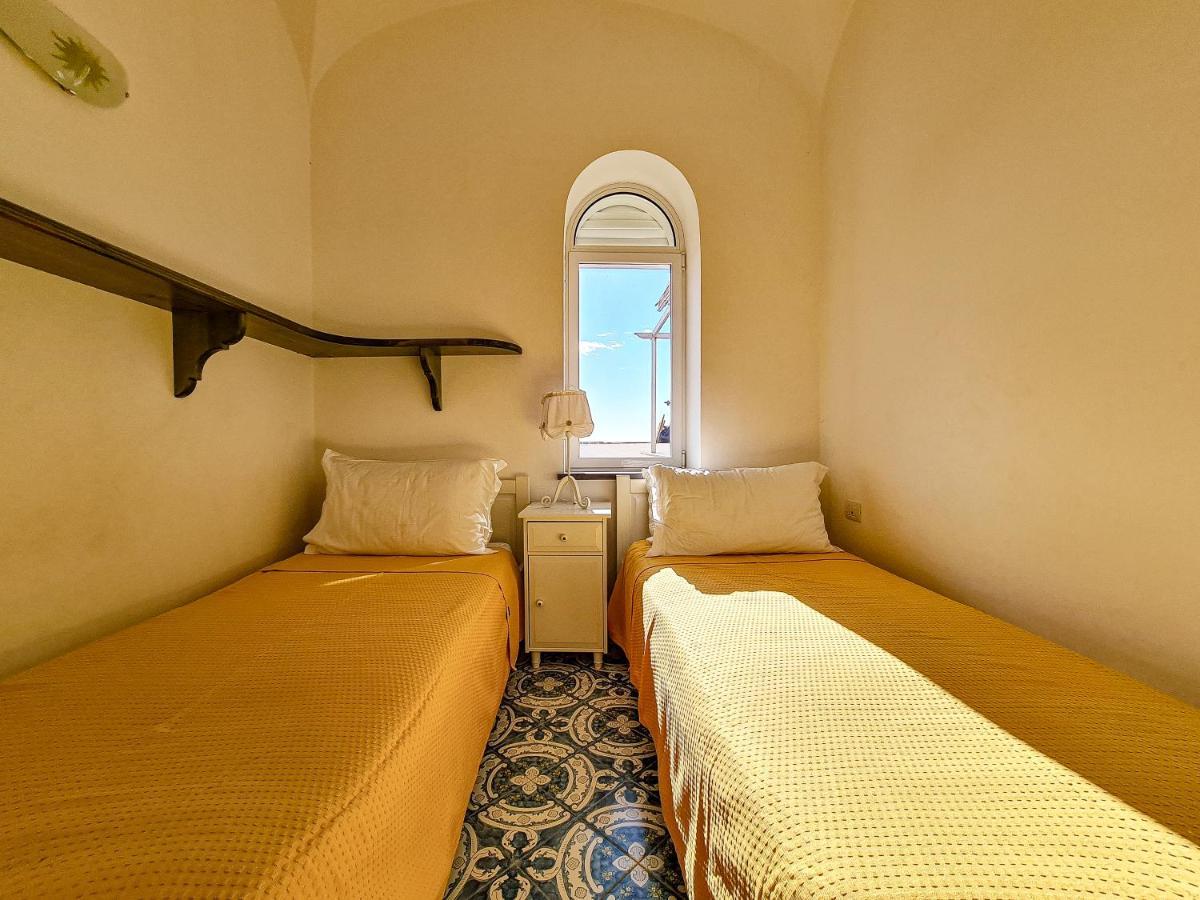 Il Dipinto Apartment Capri Luaran gambar
